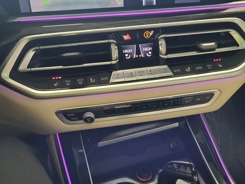 BMW X5 X-DRIVE* HEAD-UP* 360CAM* АвтоКредит(ЦЕНА ДО БГ), снимка 9 - Автомобили и джипове - 53516303