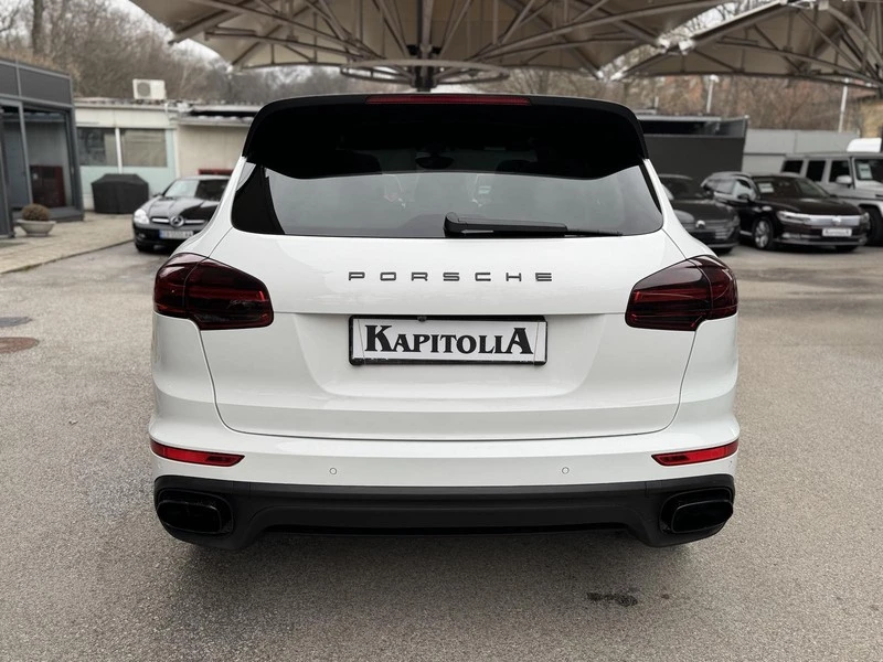 Porsche Cayenne 3.0d, снимка 6 - Автомобили и джипове - 53175396