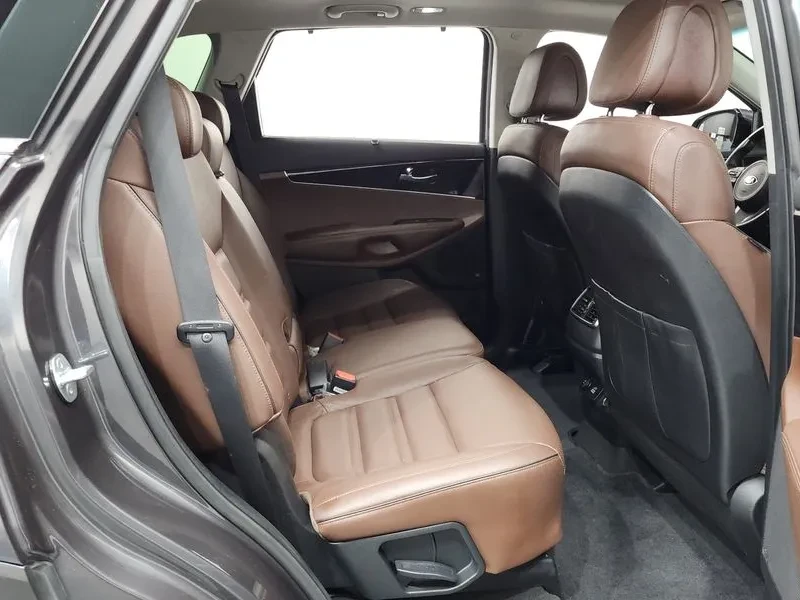 Kia Sorento 2.2 CRDI 4WD - ���� 30% ����� | Mobile.bg � ����������� 11