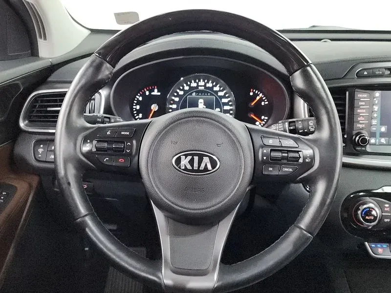 Kia Sorento 2.2 CRDI 4WD - ���� 30% ����� | Mobile.bg � ����������� 13