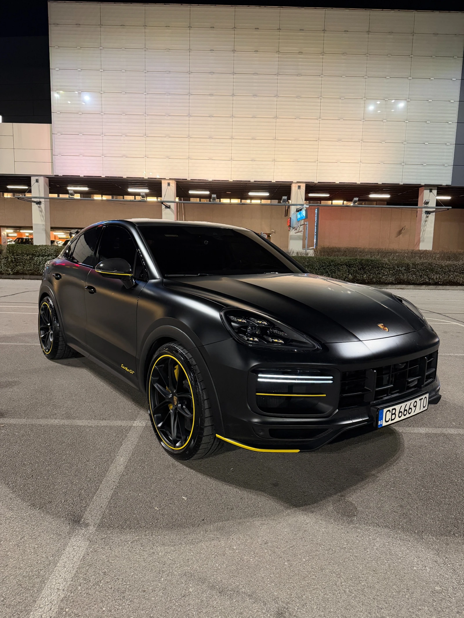 Porsche Cayenne TURBO GT * CARBON PACKET * SOFT CLOSE * HEAD UP, снимка 1