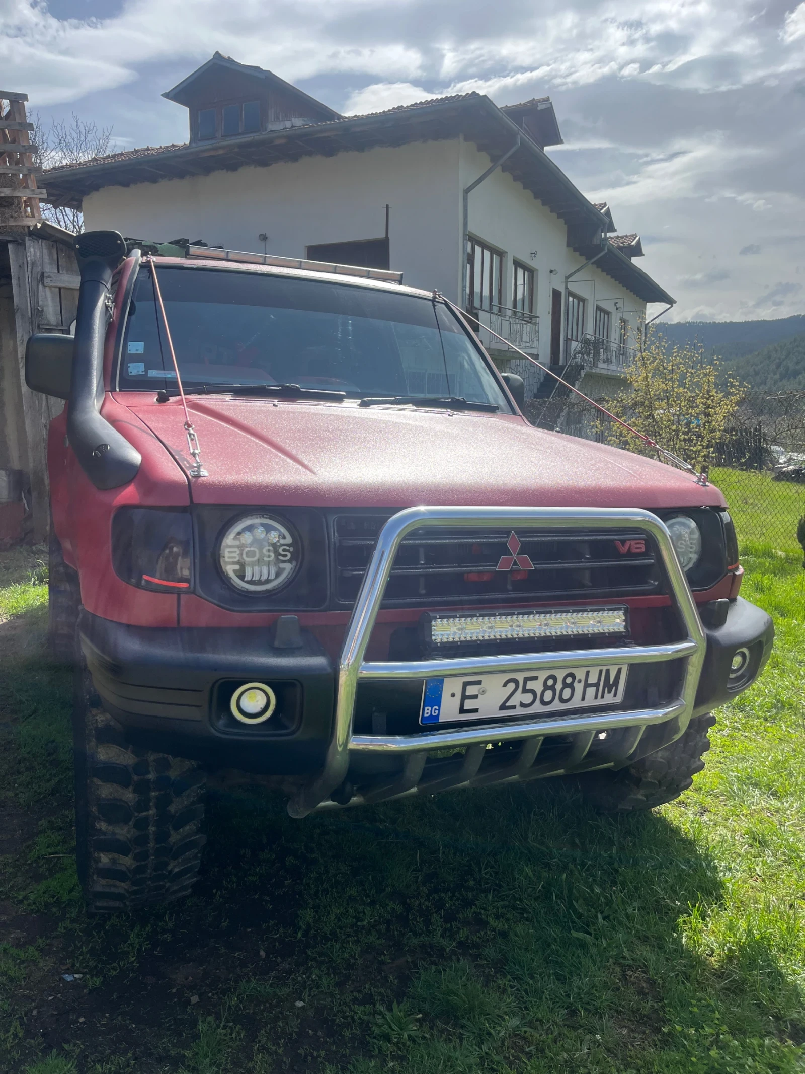 Mitsubishi Pajero Pajero 3.0 V6 177 - изображение 3