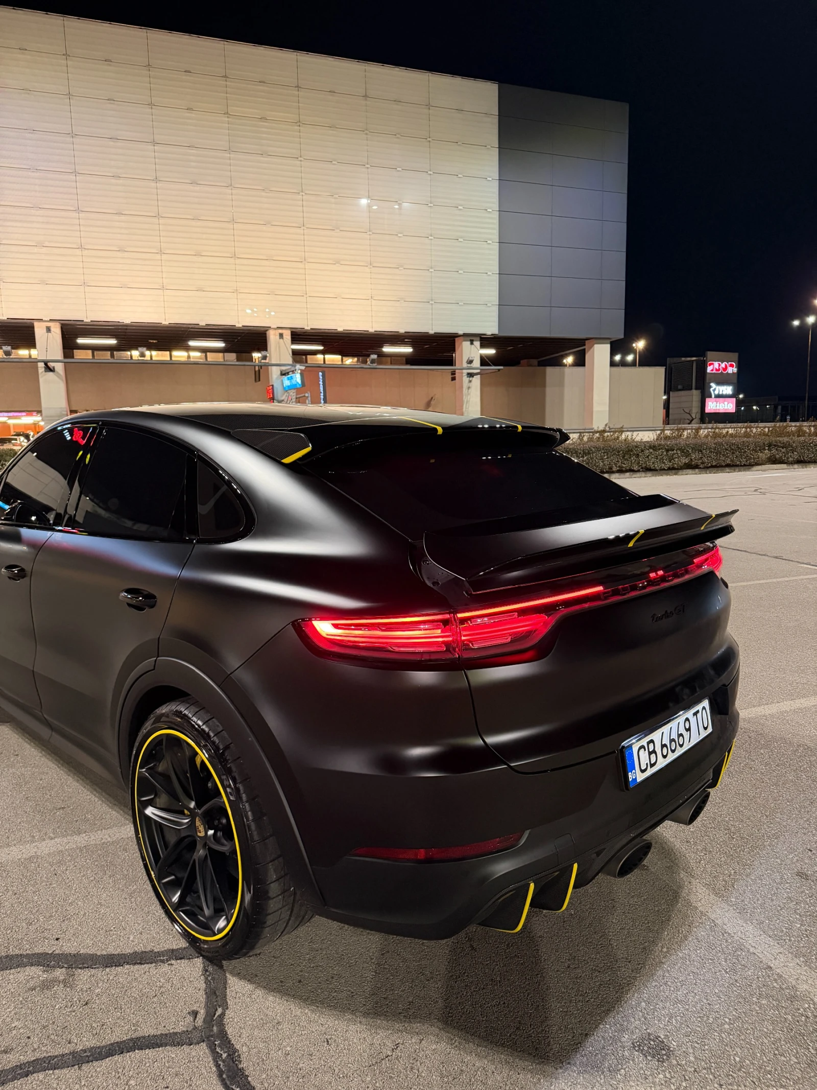 Porsche Cayenne TURBO GT * CARBON PACKET * SOFT CLOSE * HEAD UP | Mobile.bg   5