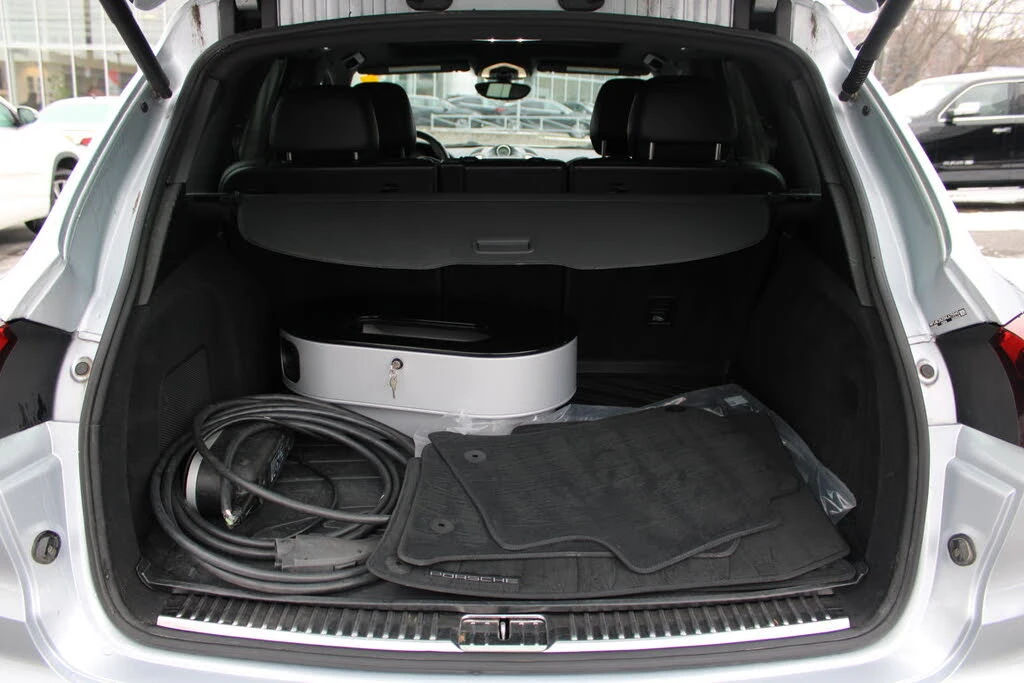 Porsche Cayenne S AWD* АвтоКредит* (Цена до БГ) , снимка 7 - Автомобили и джипове - 53738410