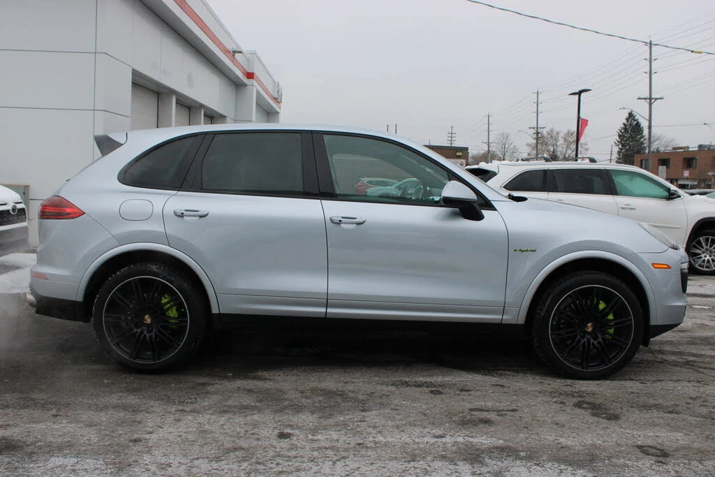 Porsche Cayenne S AWD* АвтоКредит* (Цена до БГ) , снимка 3 - Автомобили и джипове - 53738410