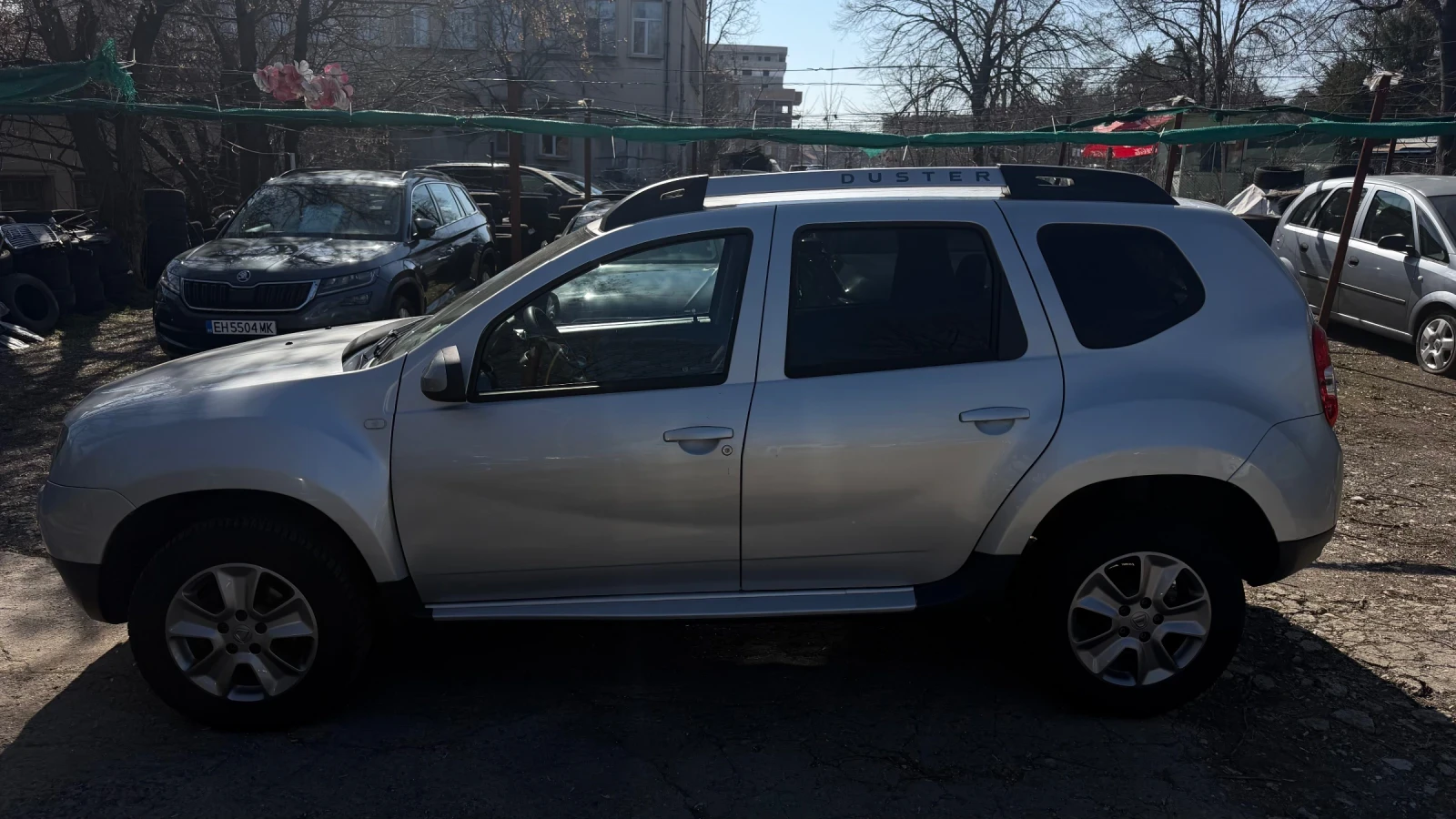 Dacia Duster 1.5dCi, снимка 6 - Автомобили и джипове - 53822104