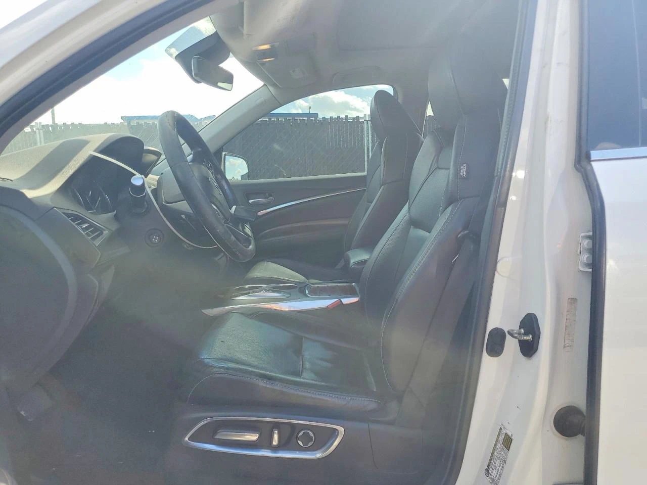 Acura Mdx technology, снимка 7 - Автомобили и джипове - 54012299