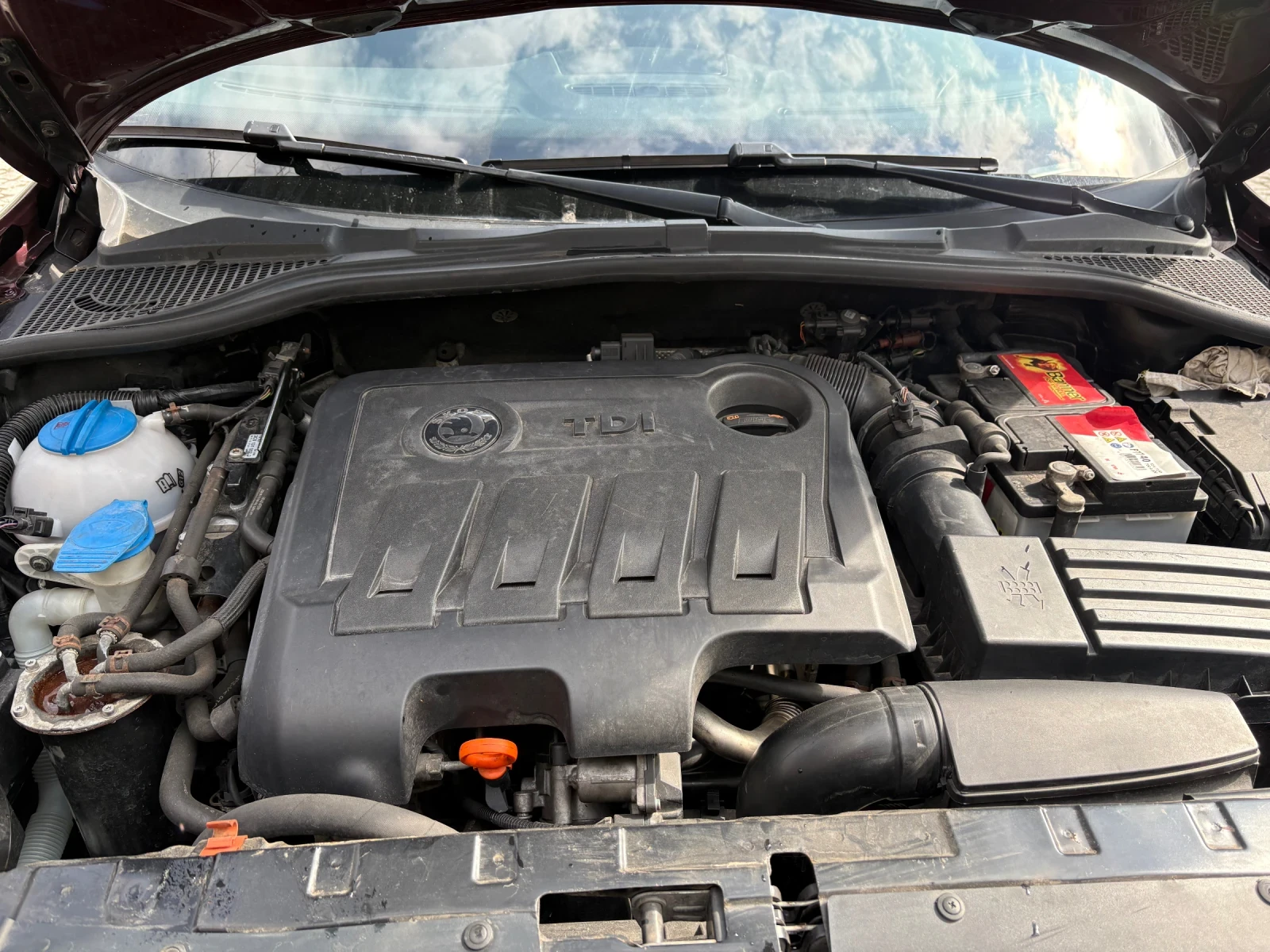 Skoda Yeti, снимка 14 - Автомобили и джипове - 54040864