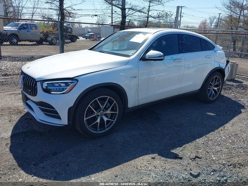 Mercedes-Benz GLC 43 AMG 3.0l Amg Glc 43 4Matic Coupe, снимка 2 - Автомобили и джипове - 54517948