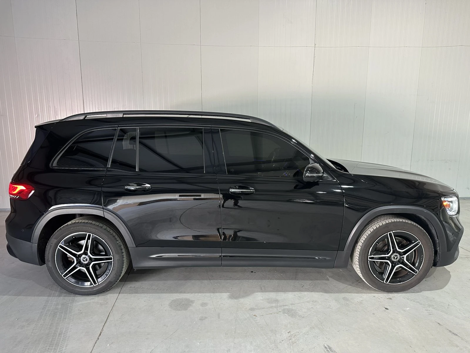 Mercedes-Benz GLB 250, снимка 8 - Автомобили и джипове - 54961453