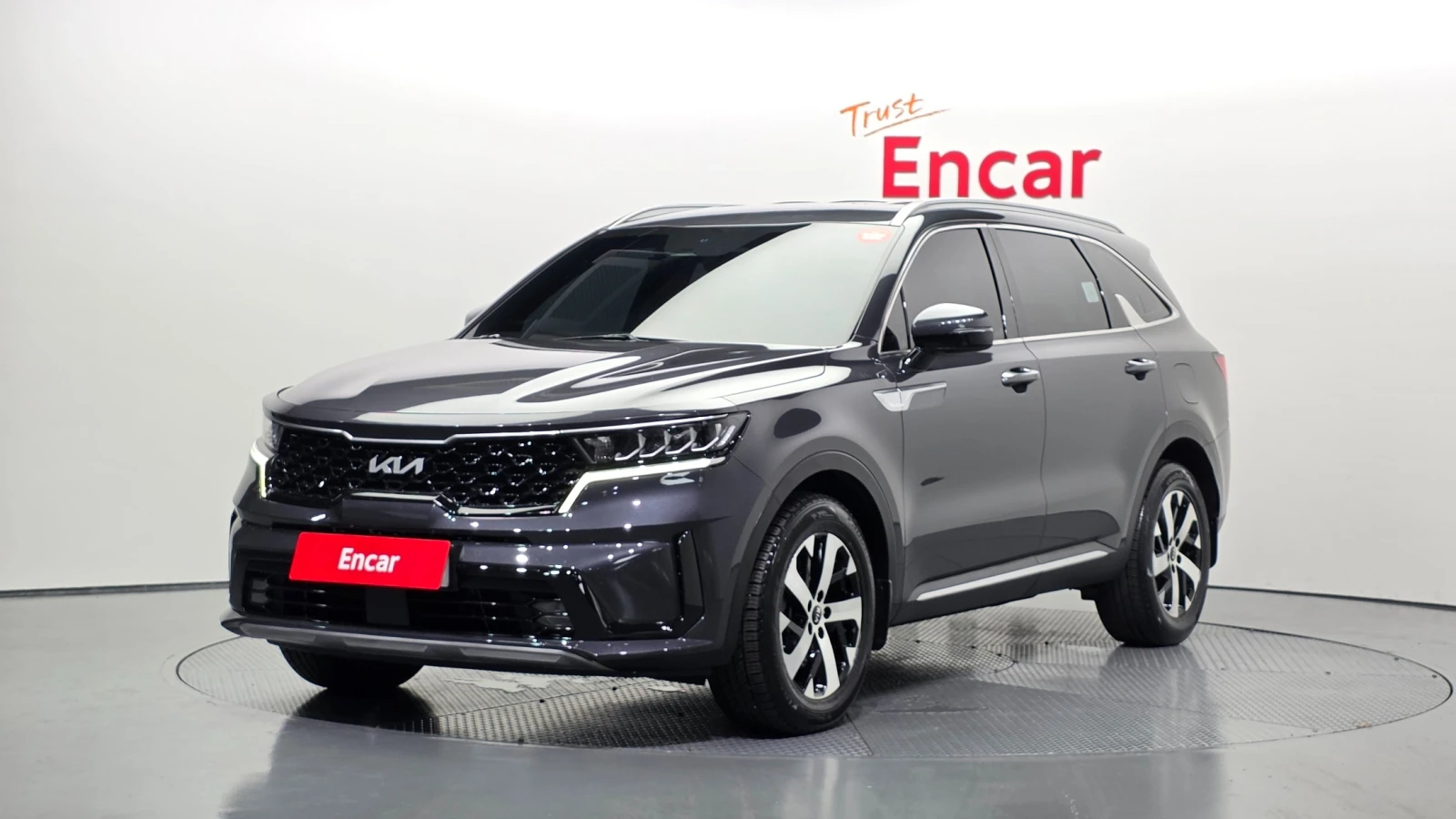 Kia Sorento 4WD * DIS * ОБДУХ * КАМЕРА * ПОДГРЕВИ * М ТОЧКА