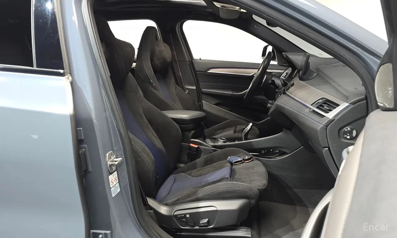 BMW X2 * xDrive M35i First Edition* АВТОКРЕДИТ* , снимка 11 - Автомобили и джипове - 55978473