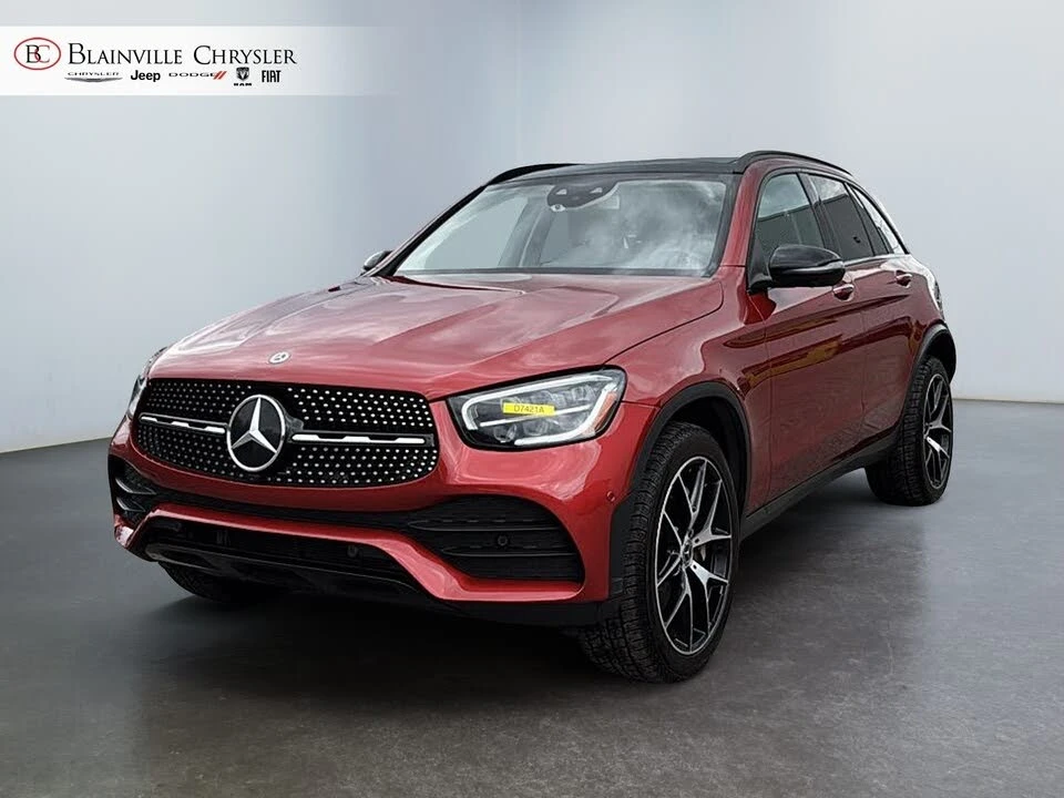 Mercedes-Benz GLC 300 4MATIC* AMG LINE* ПАНОРАМА* 360 КАМЕРИ* КРАЙНА ЦЕН, снимка 3 - Автомобили и джипове - 56319113