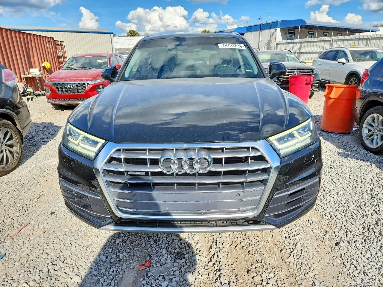 Audi Q5 2.0l Premium Plus, снимка 5 - Автомобили и джипове - 56422925