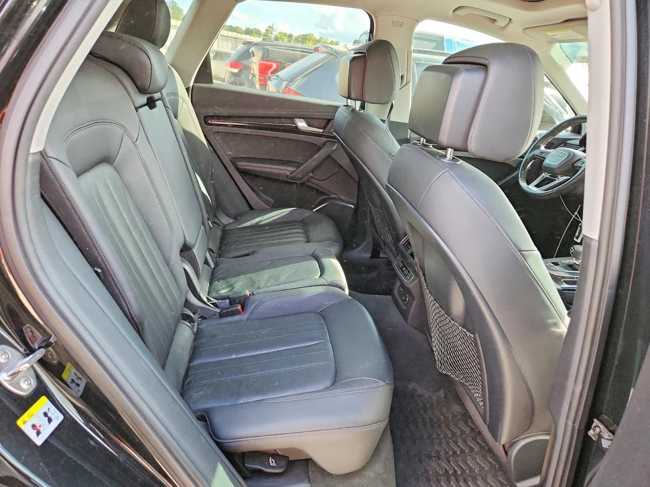 Audi Q5 2.0l Premium Plus, снимка 10 - Автомобили и джипове - 56422925