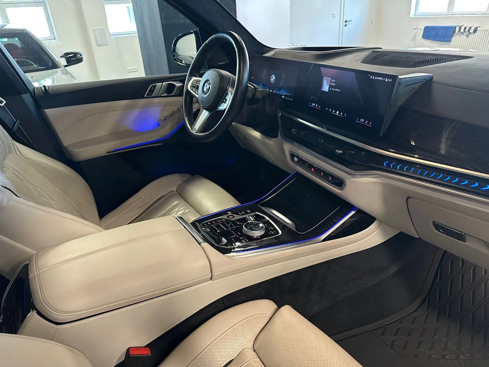 BMW X7 40d/xDrive/M SPORT PRO/7 SEATS/ICONIC GLOW | Mobile.bg � ����������� 13
