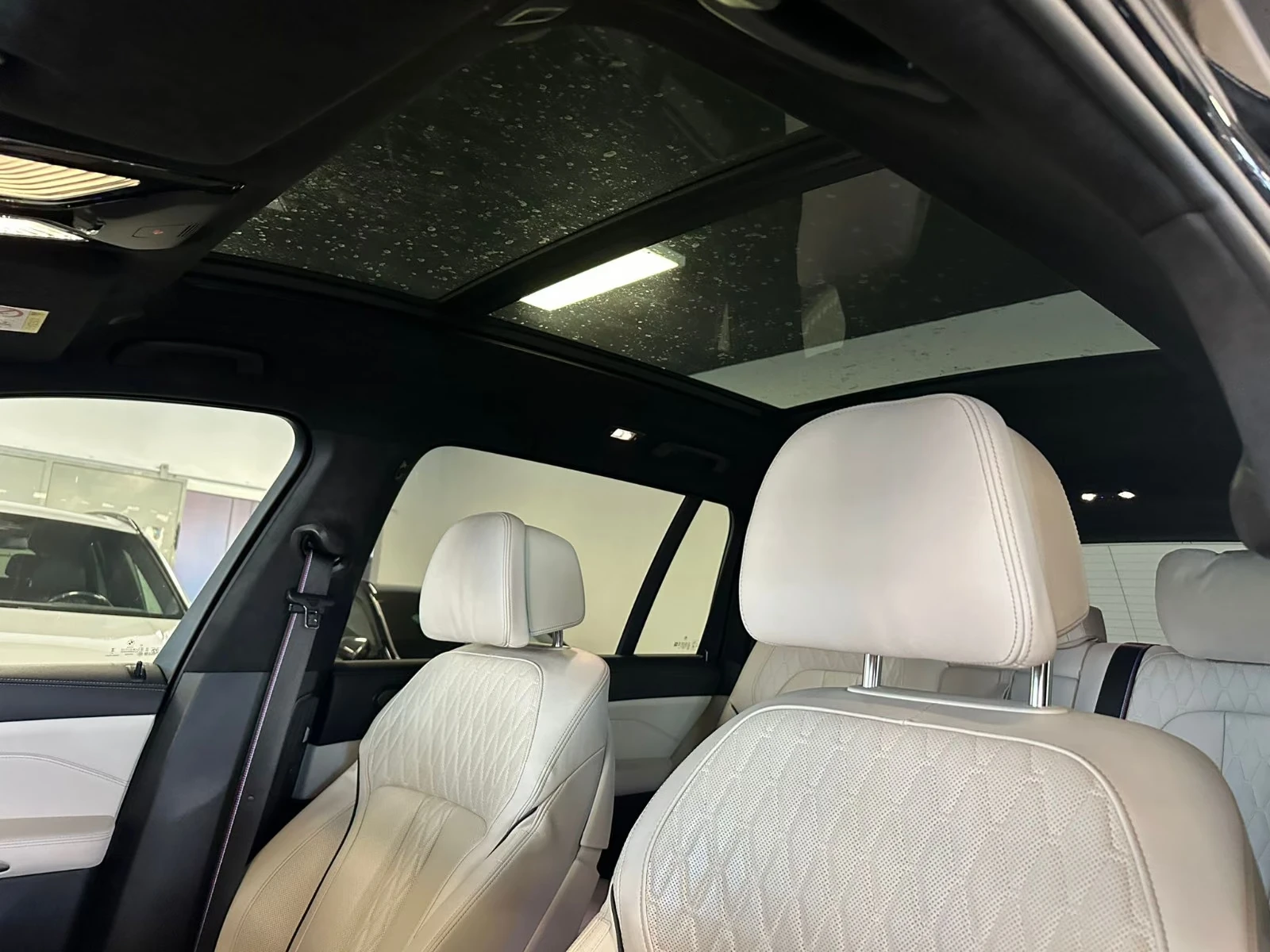 BMW X7 40d/xDrive/M SPORT PRO/7 SEATS/ICONIC GLOW | Mobile.bg � ����������� 6