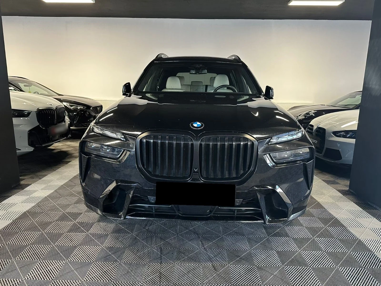 BMW X7 40d/xDrive/M SPORT PRO/7 SEATS/ICONIC GLOW | Mobile.bg � ����������� 2