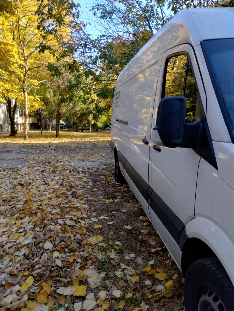 VW Crafter, снимка 4 - Бусове и автобуси - 47880033