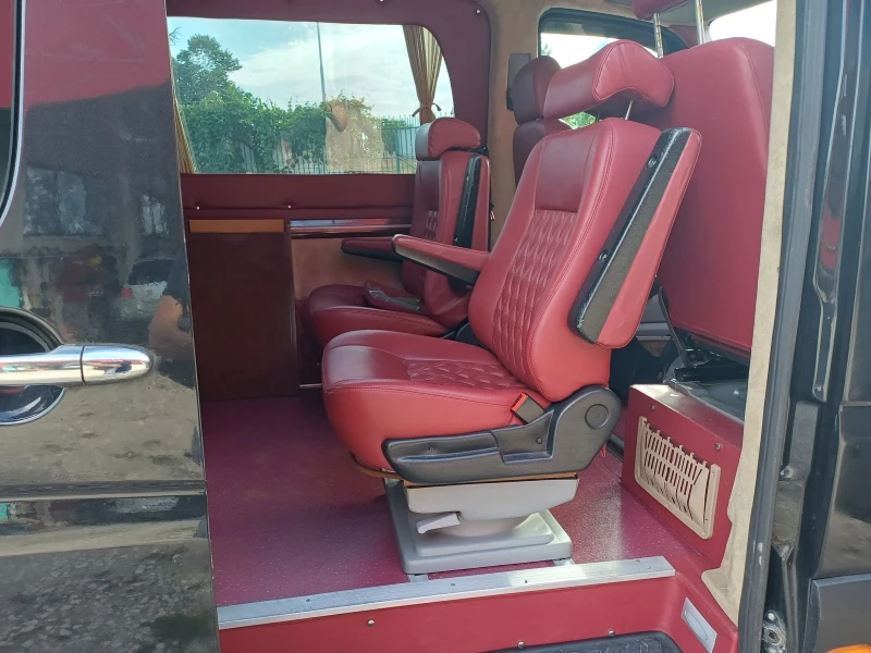 VW Crafter 2, 5tdi, LUKS, снимка 11 - Бусове и автобуси - 52799925