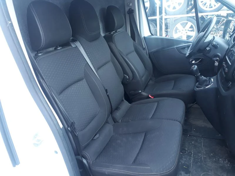 Opel Vivaro 1.6CDTI- BI- TURBO, снимка 15 - Бусове и автобуси - 23856239