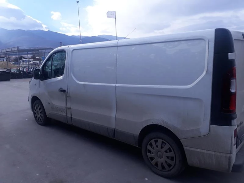 Opel Vivaro 1.6CDTI- BI- TURBO, снимка 4 - Бусове и автобуси - 23856239