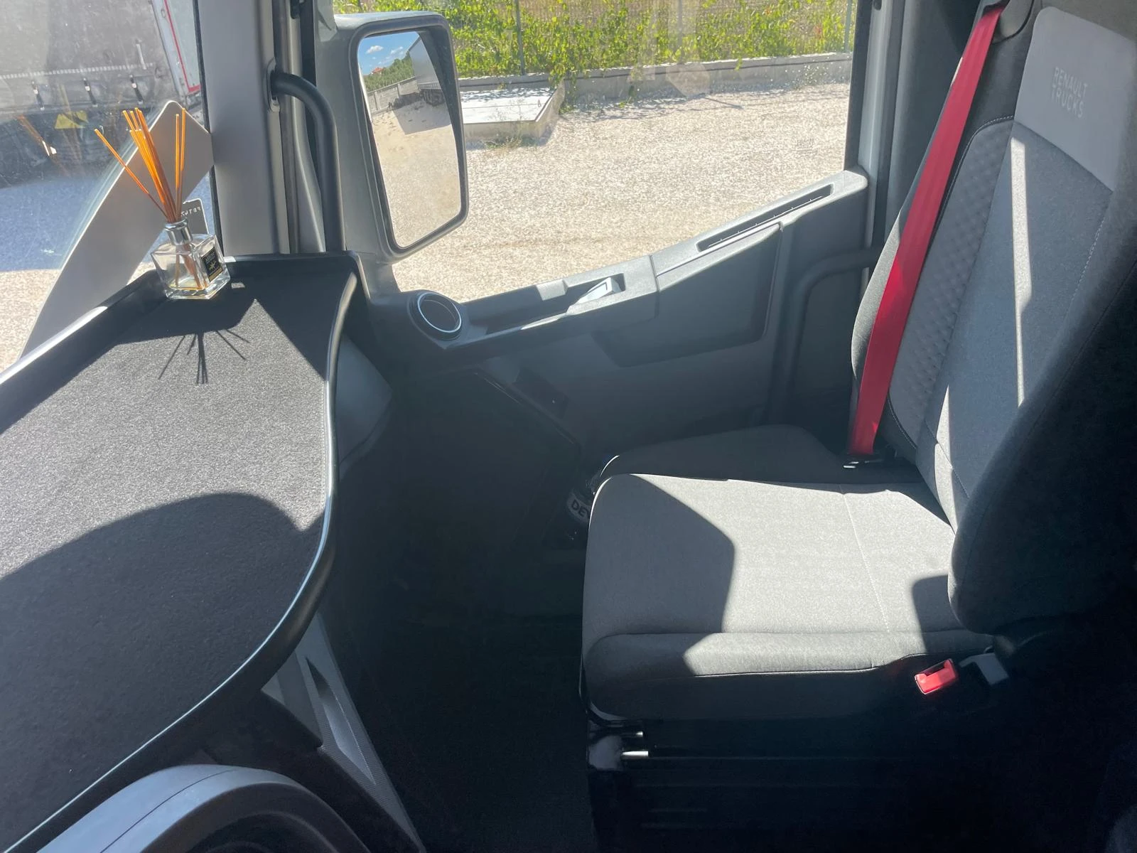 Renault T 480 | Mobile.bg   14