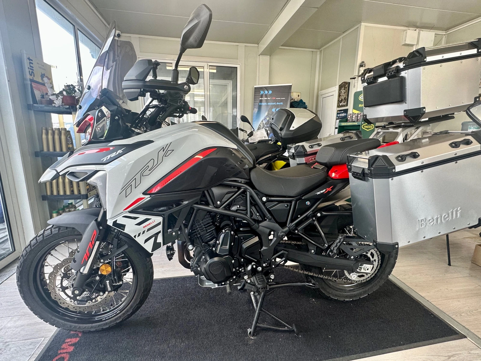 Benelli TRK 702X Travel Pack 2025�. | Mobile.bg � ����������� 13