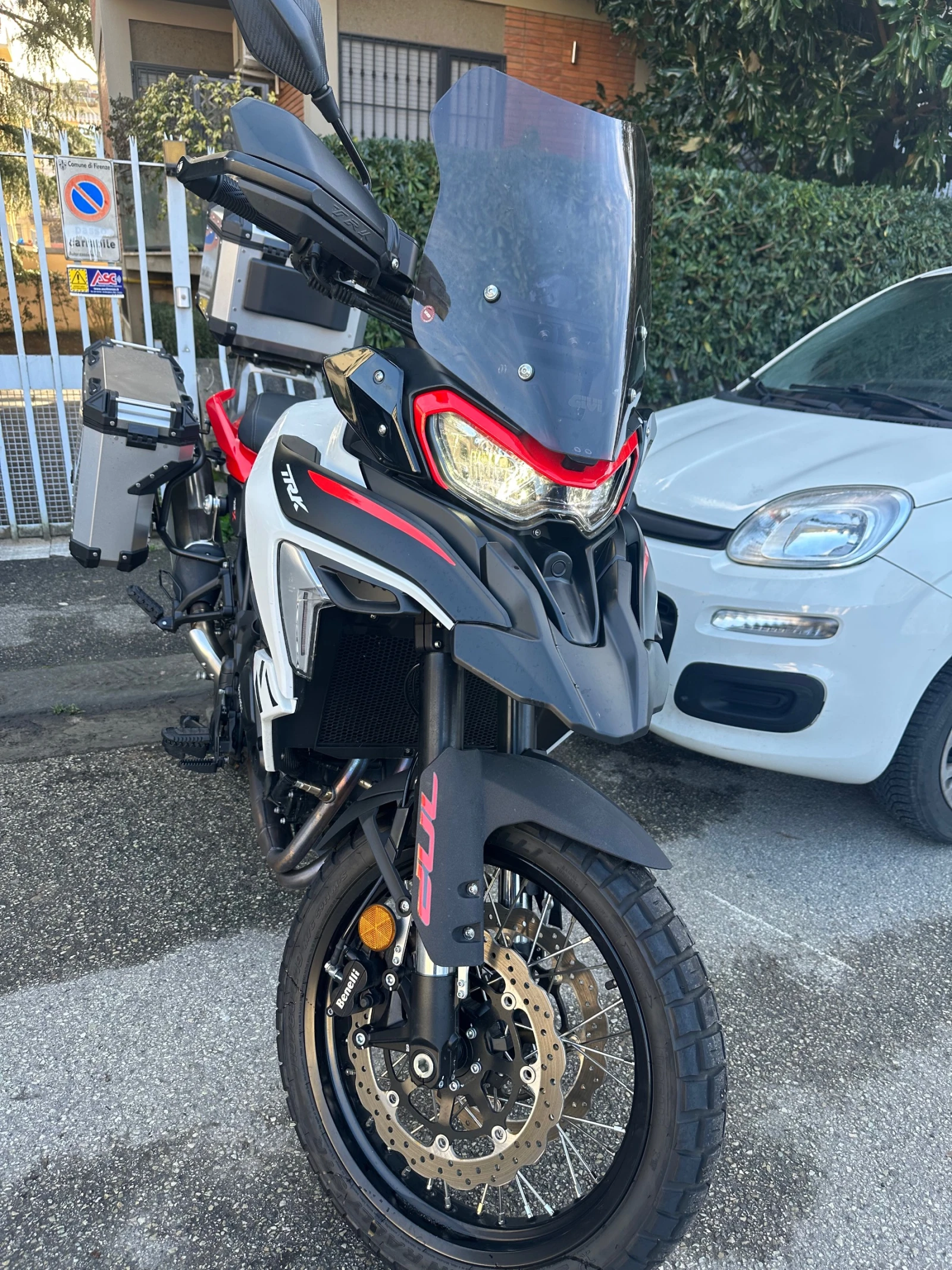 Benelli TRK 702X Travel Pack 2025�. | Mobile.bg � ����������� 15