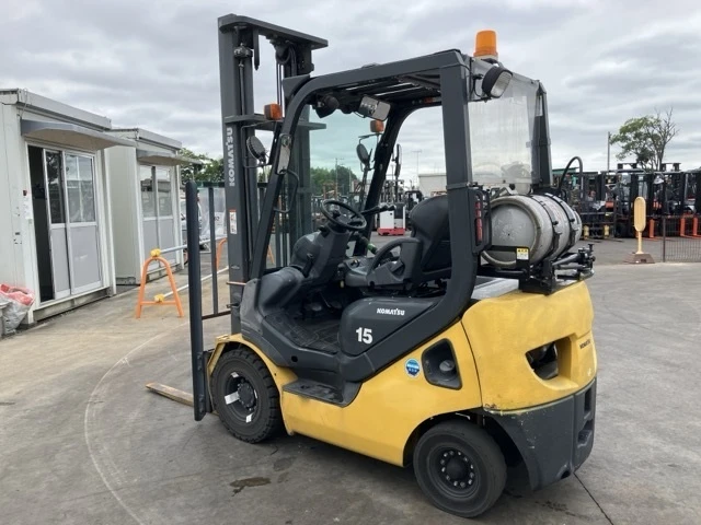  Komatsu   12.12.2025 | Mobile.bg   12