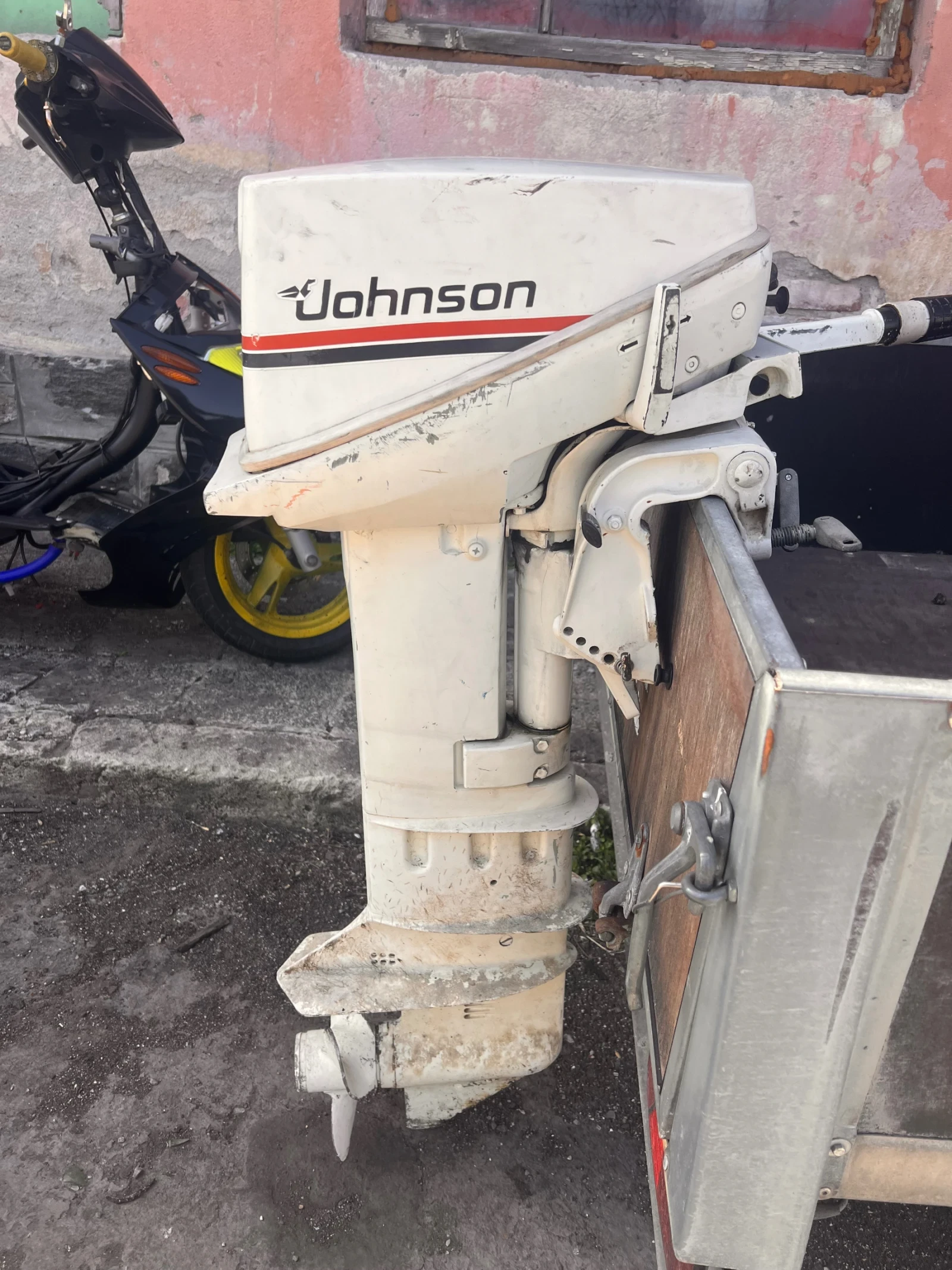 ����������� �������� Johnson | Mobile.bg � ����������� 2