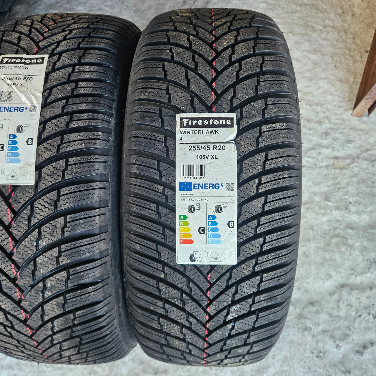 ���� 255/45R20 | Mobile.bg � ����������� 2