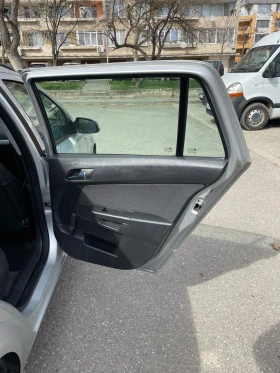 Opel Astra, снимка 8