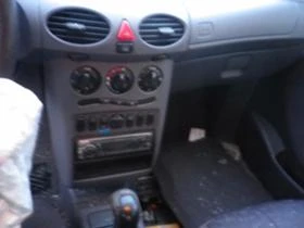 Mercedes-Benz A 140 1.4, 1.6 - [6] 