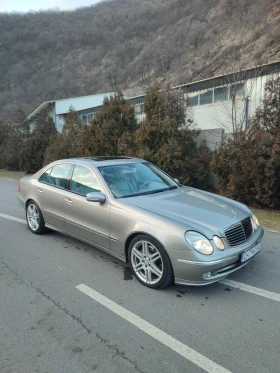     Mercedes-Benz E 500 V8 306. 