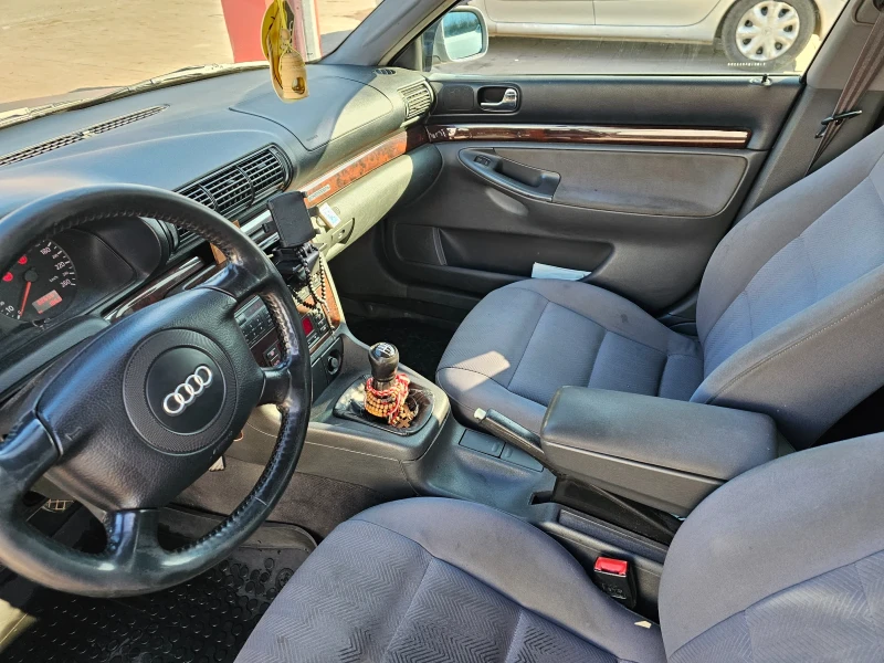 Audi A4 1.9 TDI 110 HP QUATTRO, снимка 13 - Автомобили и джипове - 49040679