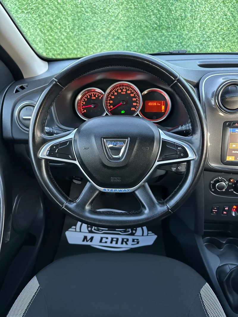 Dacia Sandero STEPWAY& KAMERA &NAVI &1.5DCI 90ks, снимка 9 - Автомобили и джипове - 49069192