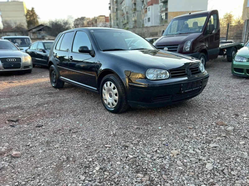 VW Golf 1.9 TDI 116кс 6 скорости, снимка 1 - Автомобили и джипове - 49378420