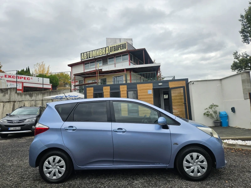 Toyota Verso S 1.4 D4D, снимка 4 - Автомобили и джипове - 51939564