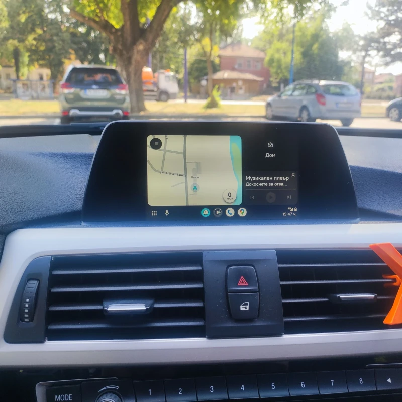 BMW 320 LCI, снимка 10 - Автомобили и джипове - 52111555