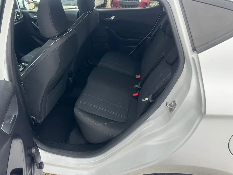 Ford Fiesta 1, 1 Cool&Connect, снимка 8 - Автомобили и джипове - 52585314