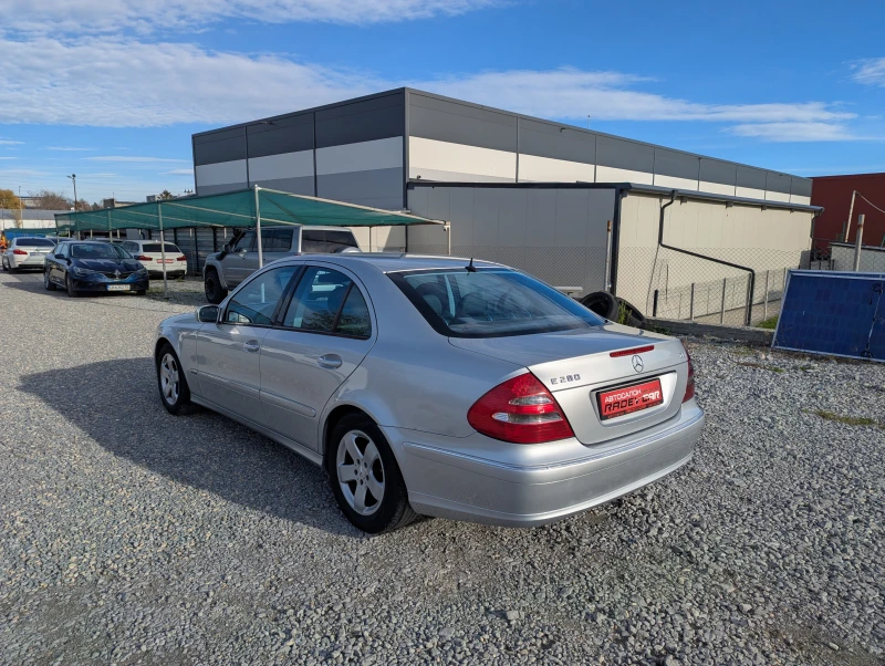 Mercedes-Benz E 280 3.0CDi/Automatic/Avantgarde, снимка 3 - Автомобили и джипове - 52665367