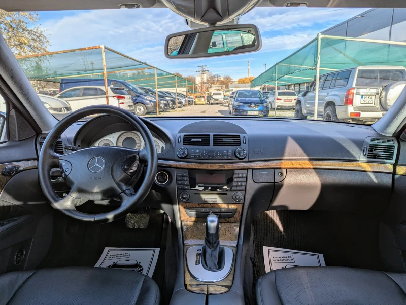 Mercedes-Benz E 280 3.0CDi/Automatic/Avantgarde, снимка 14 - Автомобили и джипове - 52665367