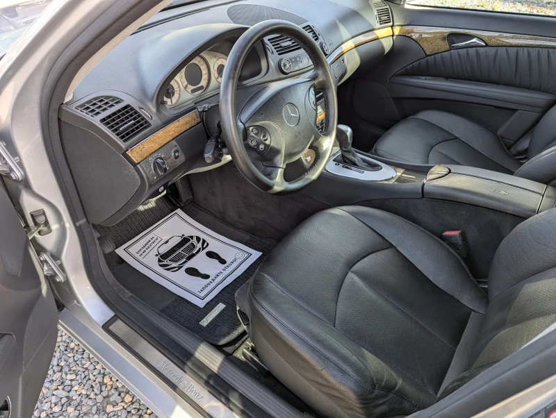 Mercedes-Benz E 280 3.0CDi/Automatic/Avantgarde, снимка 10 - Автомобили и джипове - 52665367