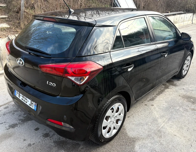 Hyundai I20 1.2i Euro6 , снимка 5 - Автомобили и джипове - 52756322