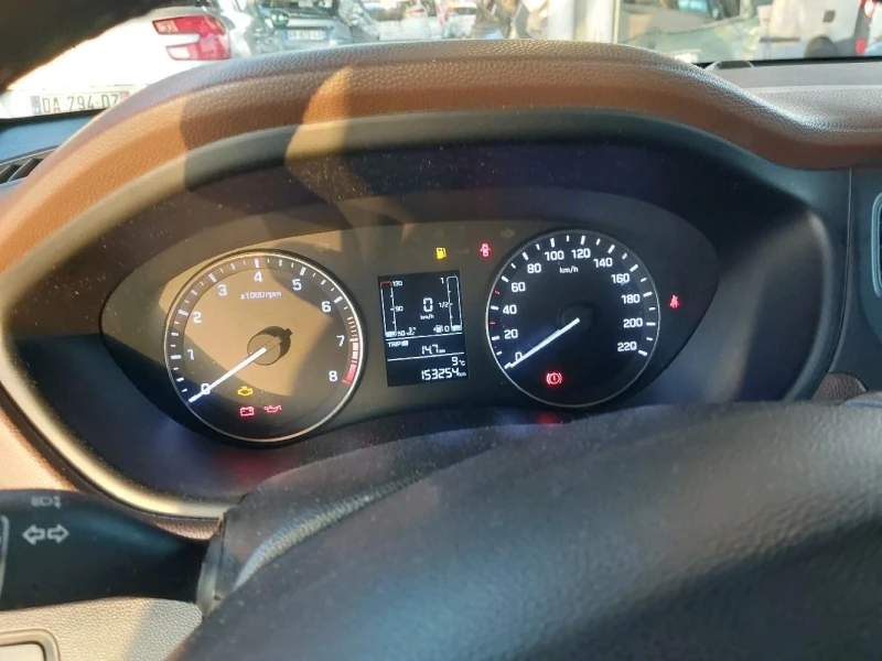 Hyundai I20 1.2i Euro6 , снимка 12 - Автомобили и джипове - 52756322