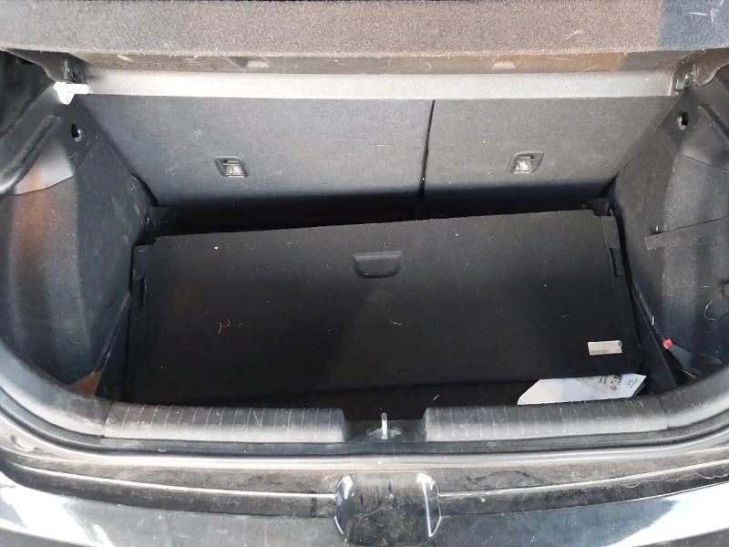 Hyundai I20 1.2i Euro6 , снимка 15 - Автомобили и джипове - 52756322