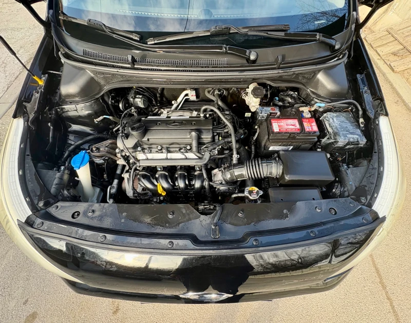 Hyundai I20 1.2i Euro6 , снимка 12 - Автомобили и джипове - 52756322