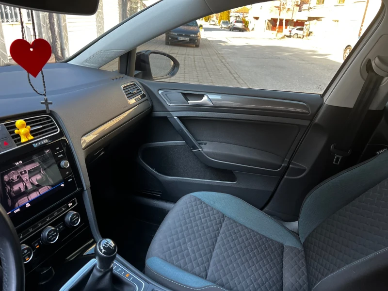 VW Golf 2.0TDI, снимка 6 - Автомобили и джипове - 52801491