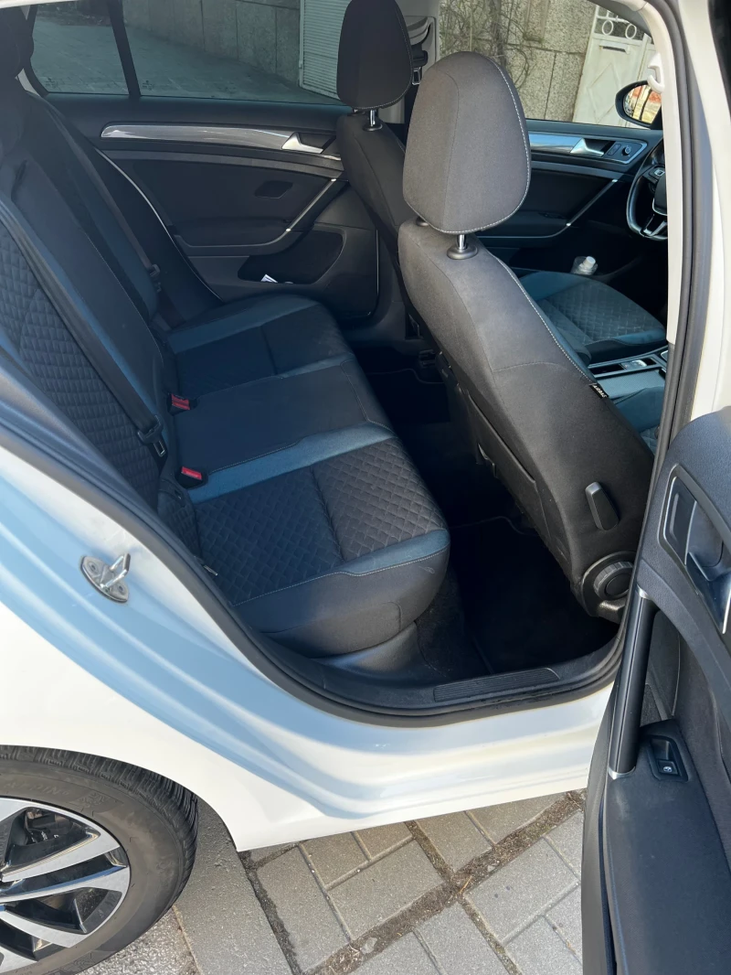 VW Golf 2.0TDI, снимка 5 - Автомобили и джипове - 52801491